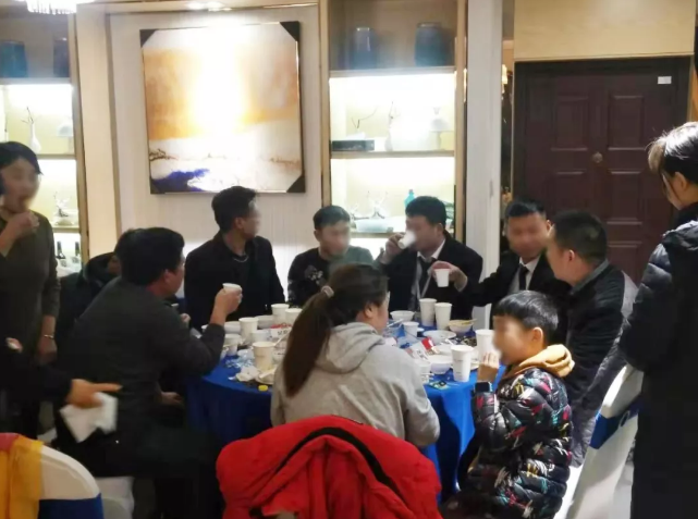 我叫上你，你帶上朋友，一起沸騰開席